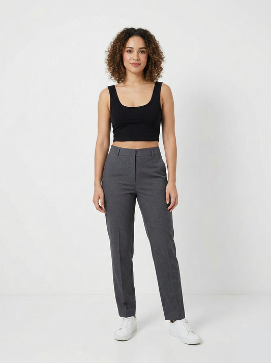 "Essential Scoop-Neck Cropped Tank - Black (W-35)